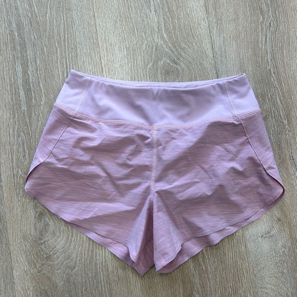 ATHLETA RUN WITH IT TEXTURED 3.5" SHORT - Picture 6 of 10